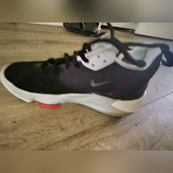 Jordan - Picture 3 of 3